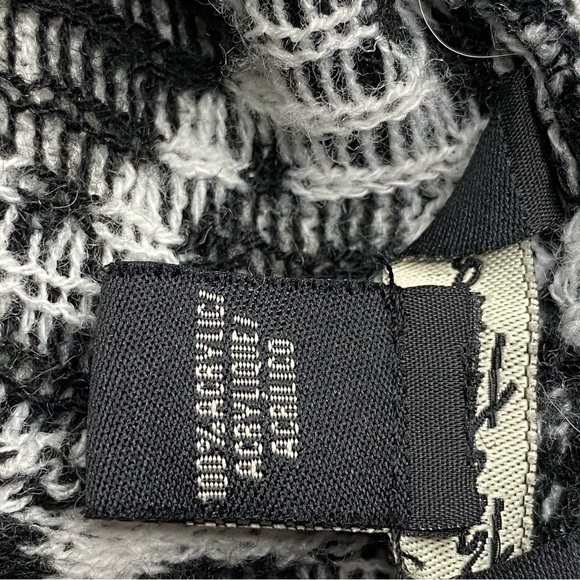 Streetwear Society Women’s Sz L Hooded Cardigan Sweater Black & White Aztec - Picture 4 of 6